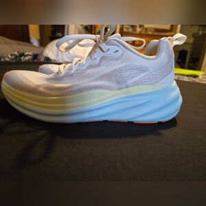 Avia Women's White and Light Blue Athletic Shoes